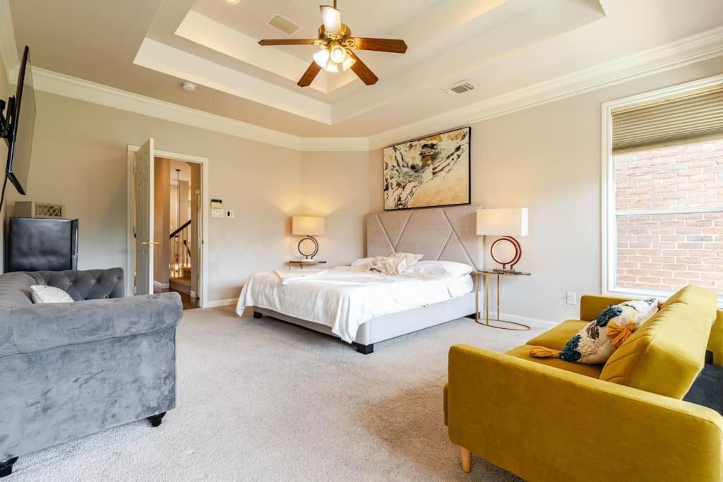 Insperit Home At Galleria With Heated Pool Spa Хьюстон Экстерьер фото